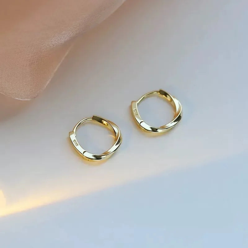 Luna Sterling Round Hoops