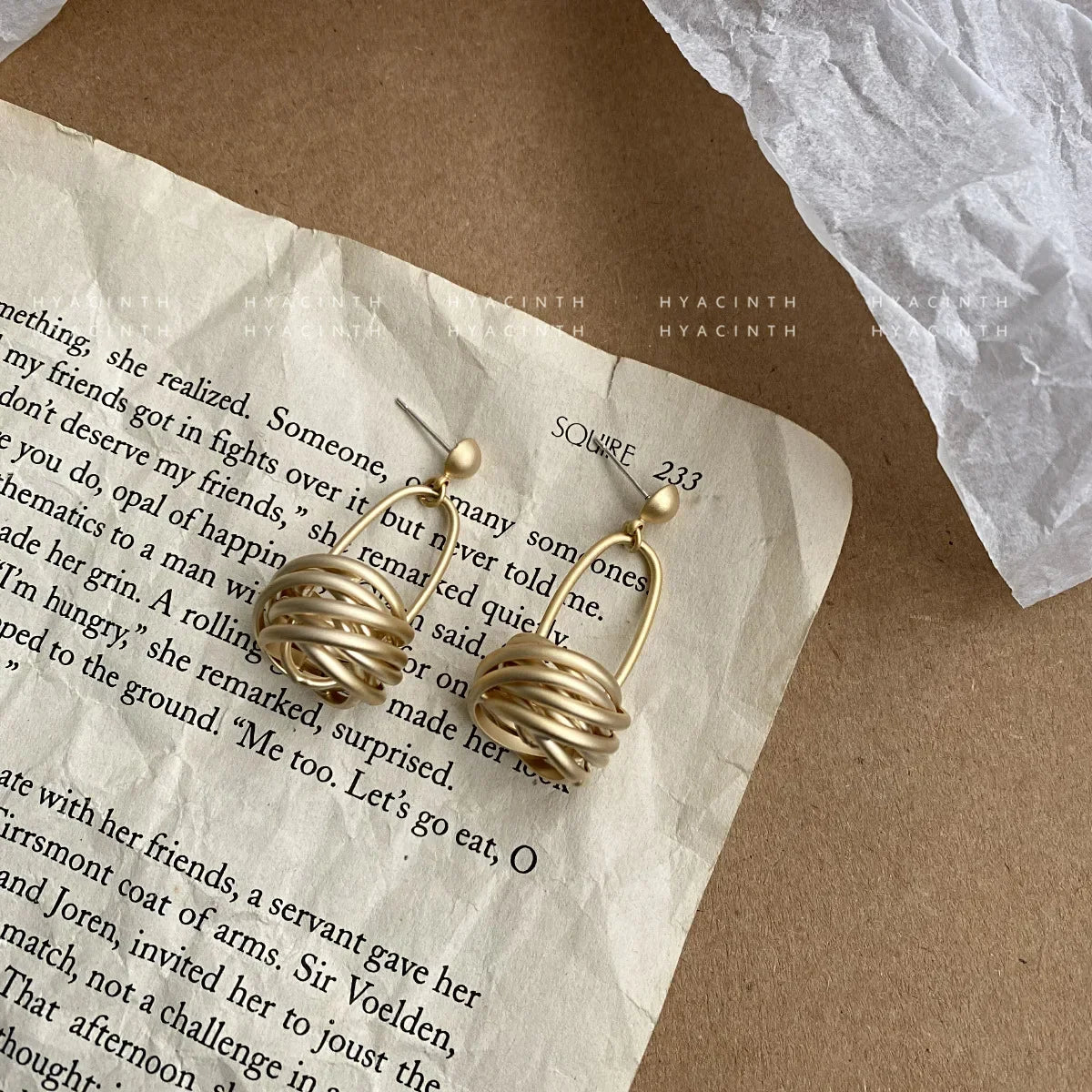 Celeste Minimalist Dangle Earrings