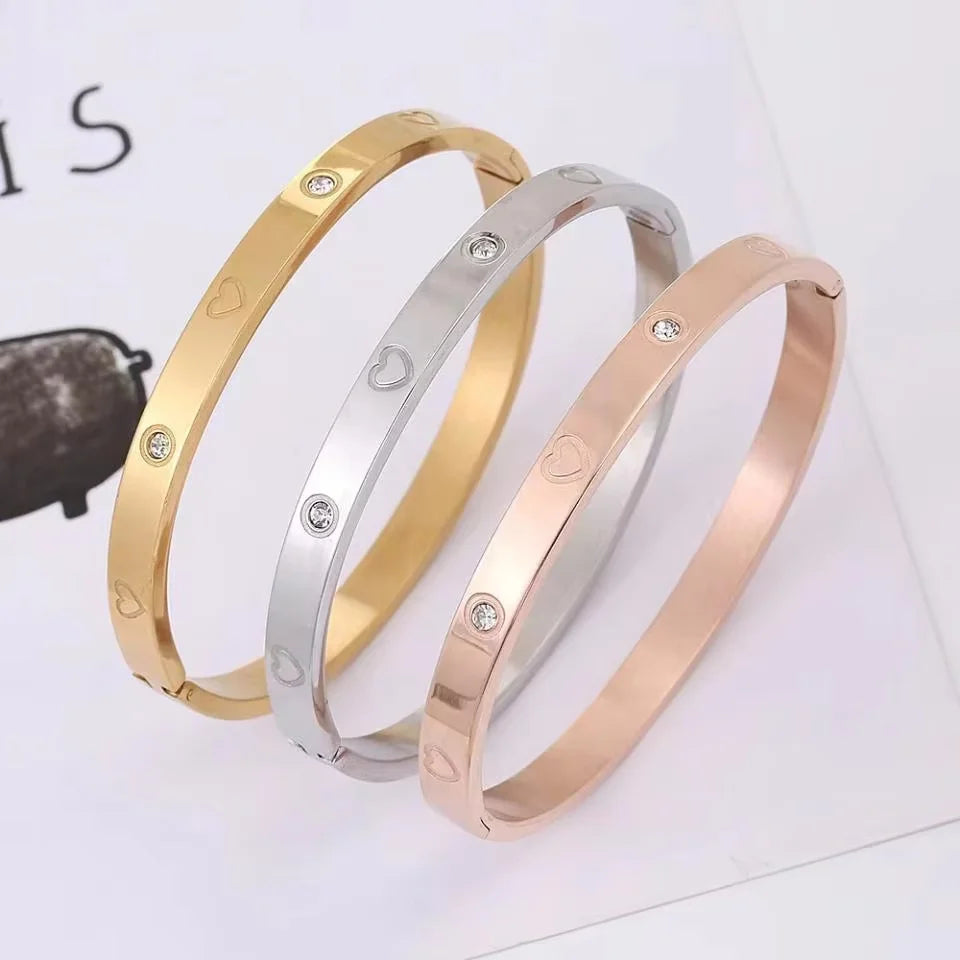 LovePulse Elegant Bangle
