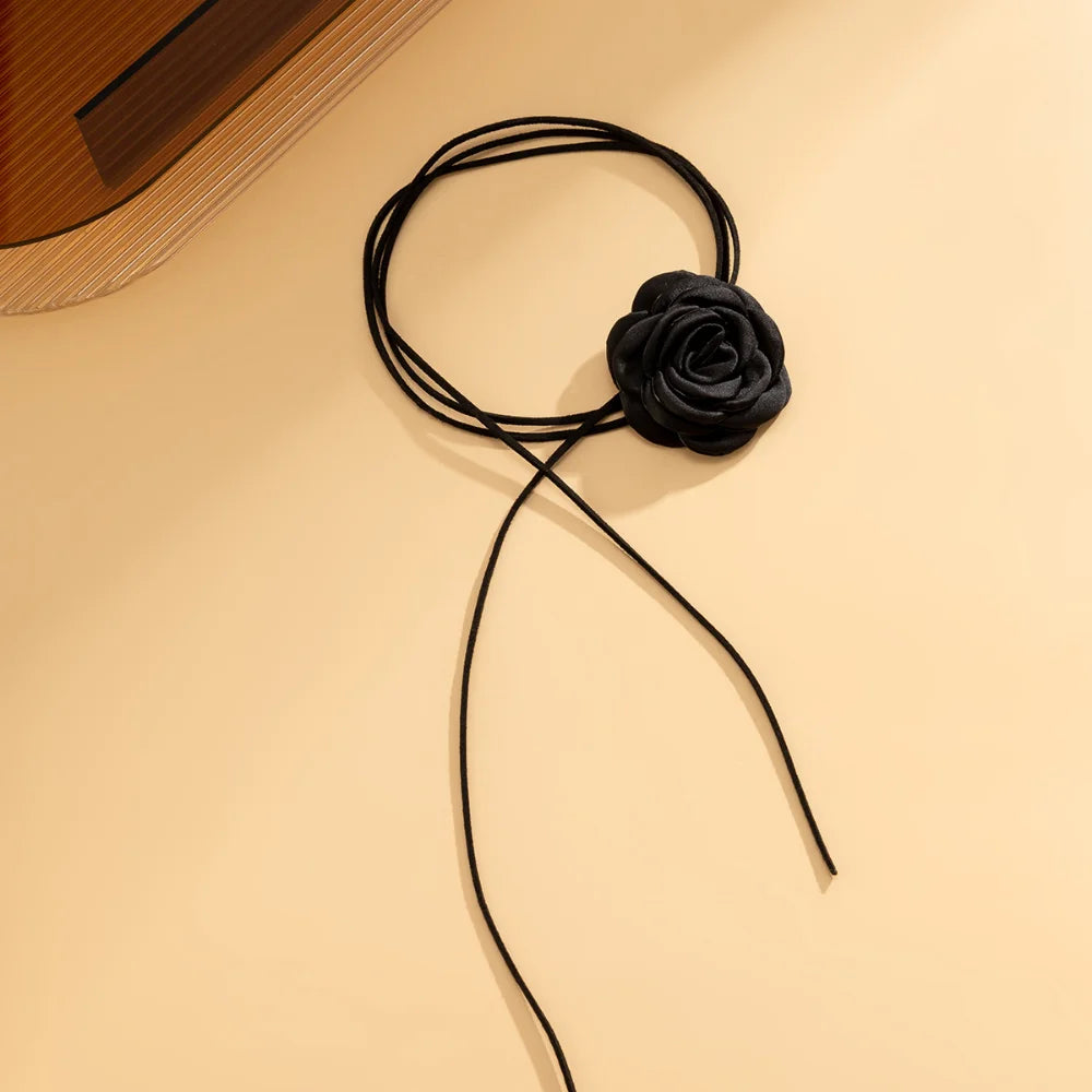 BloomKnot Clavicle Chain