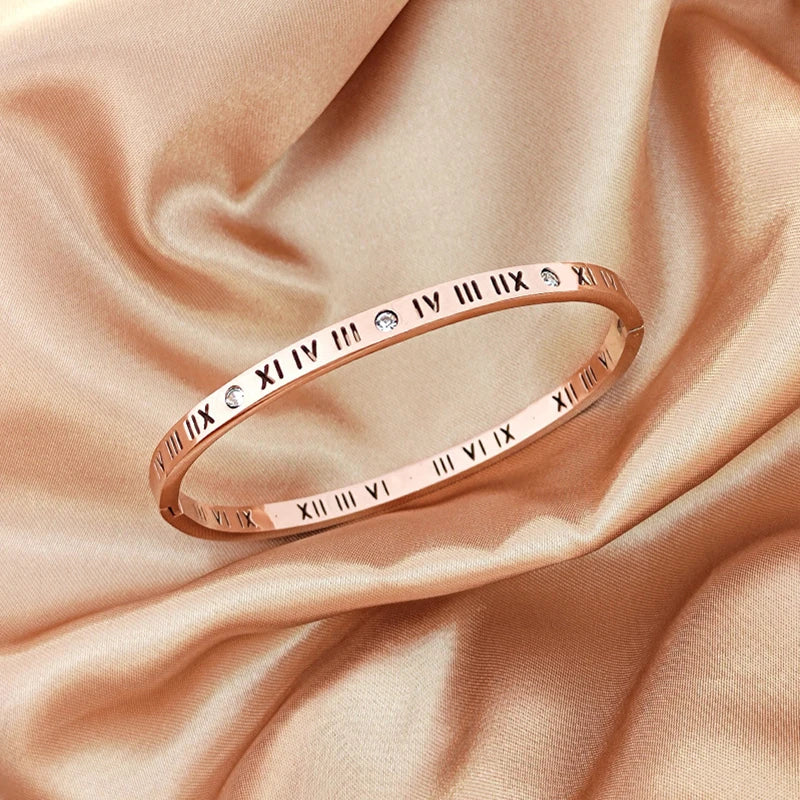 LovePulse Elegant Bangle