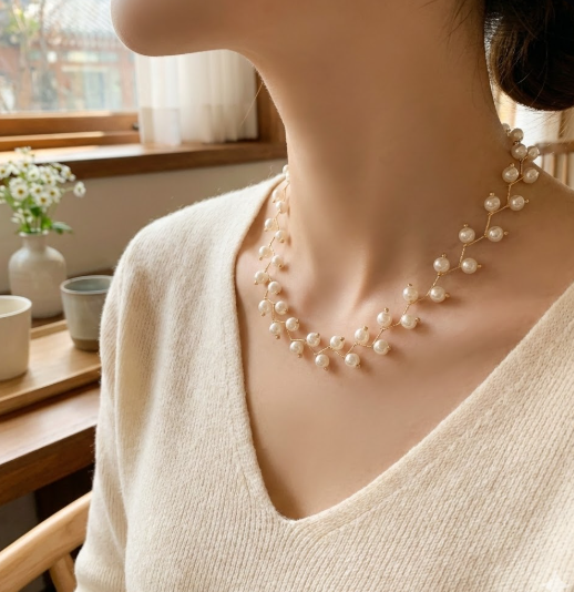GoldenLume Korean Pearl Necklace