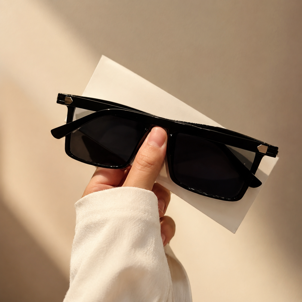 SolShade Oversized Sunglasses (Men)